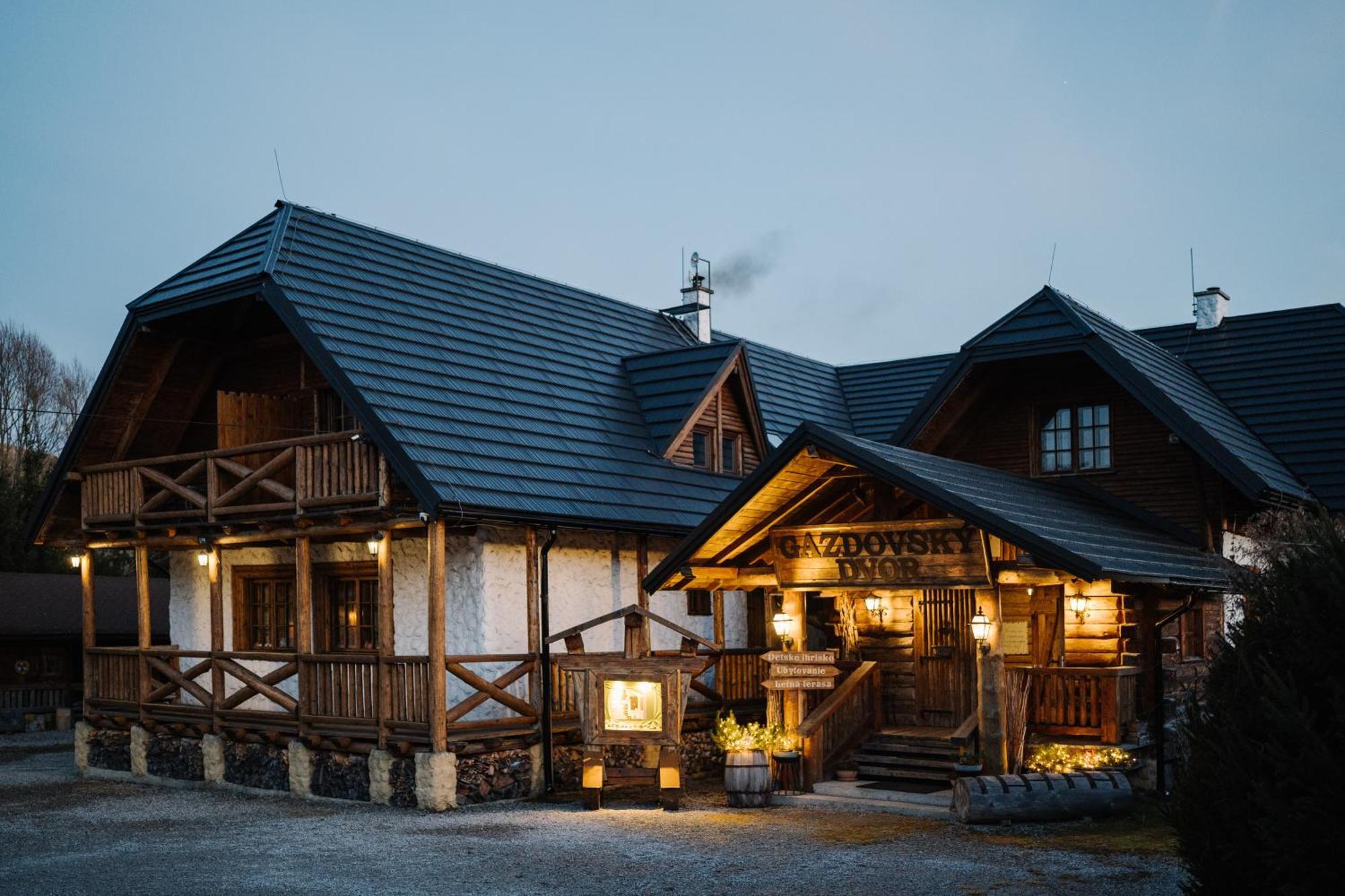 Gazdovsky Dvor B&B S Mini Wellness Bešeňová Eksteriør billede