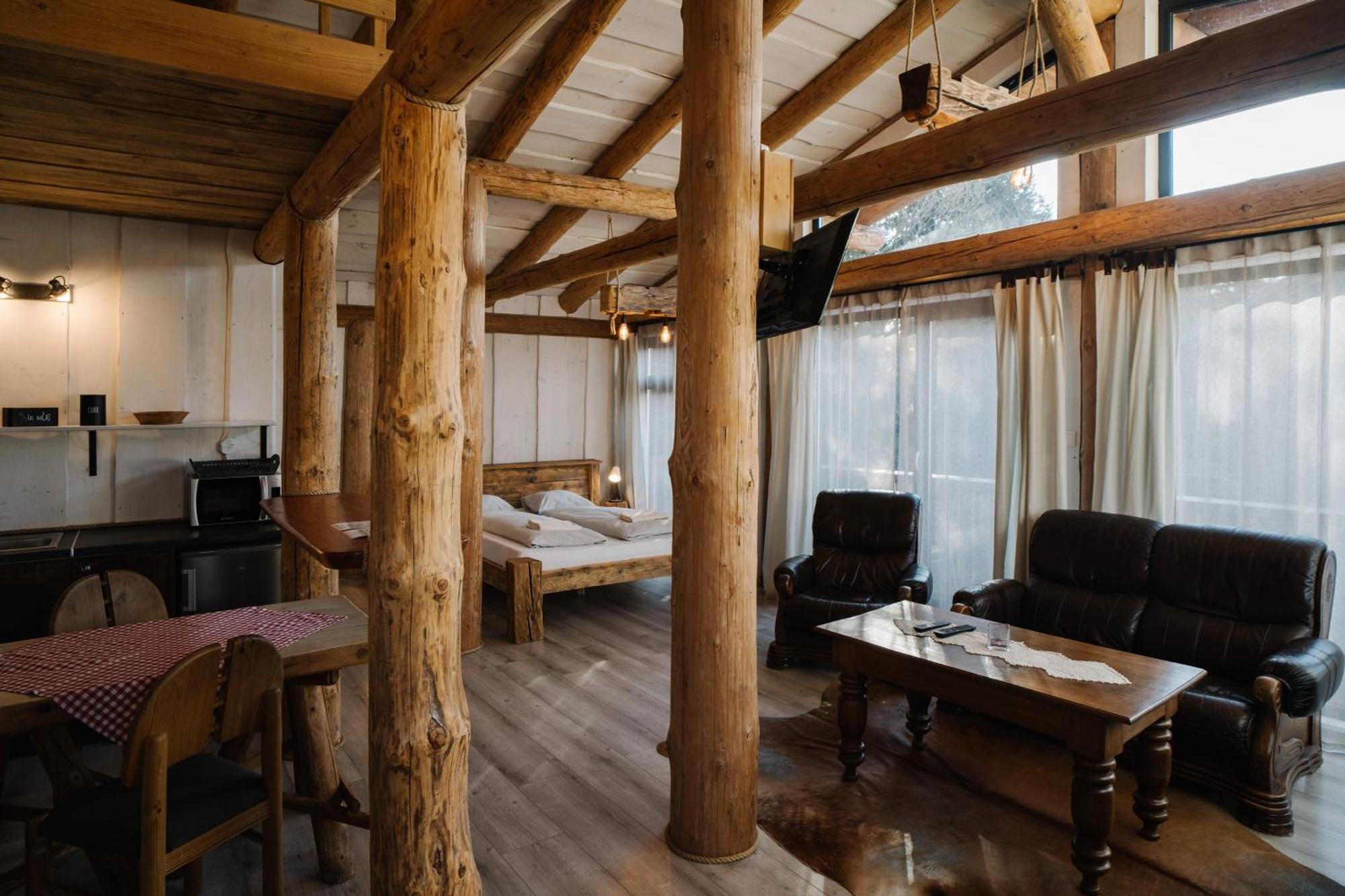 Gazdovsky Dvor B&B S Mini Wellness Bešeňová Eksteriør billede