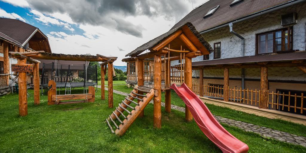 Gazdovsky Dvor B&B S Mini Wellness Bešeňová Eksteriør billede