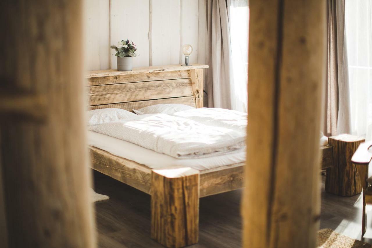 Gazdovsky Dvor B&B S Mini Wellness Bešeňová Eksteriør billede