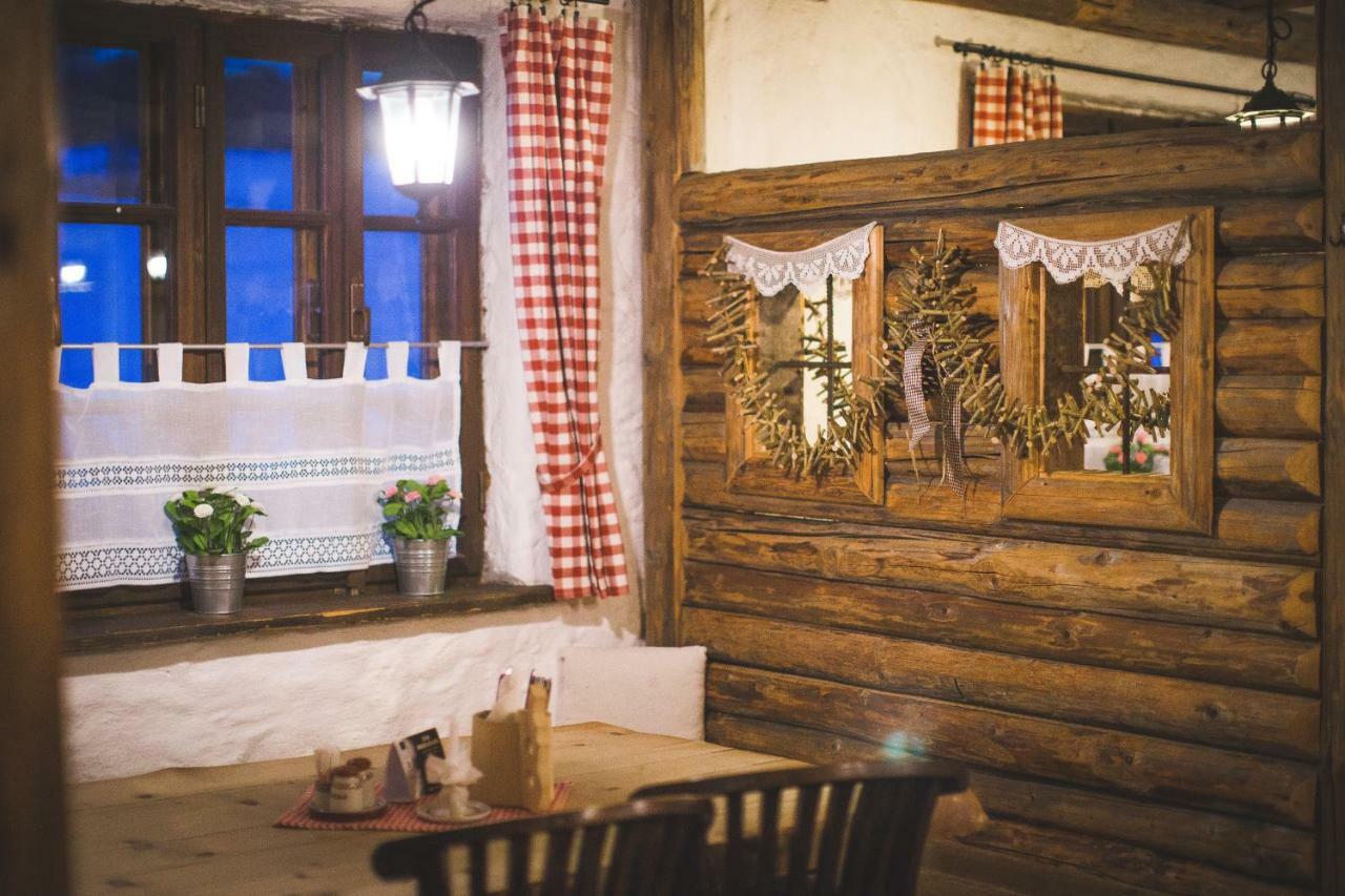 Gazdovsky Dvor B&B S Mini Wellness Bešeňová Eksteriør billede